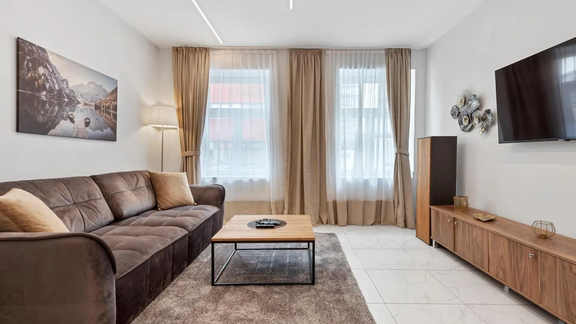 Sky9 Apartments District 17 Vienna